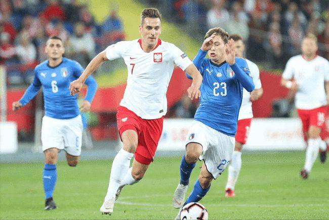 世俱杯前瞻：拉普拉塔大学生与对手交锋看点