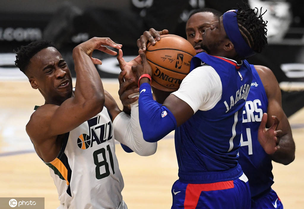 爵士继续高歌猛进，豪取九连胜