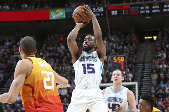 爵士继续高歌猛进，豪取九连胜