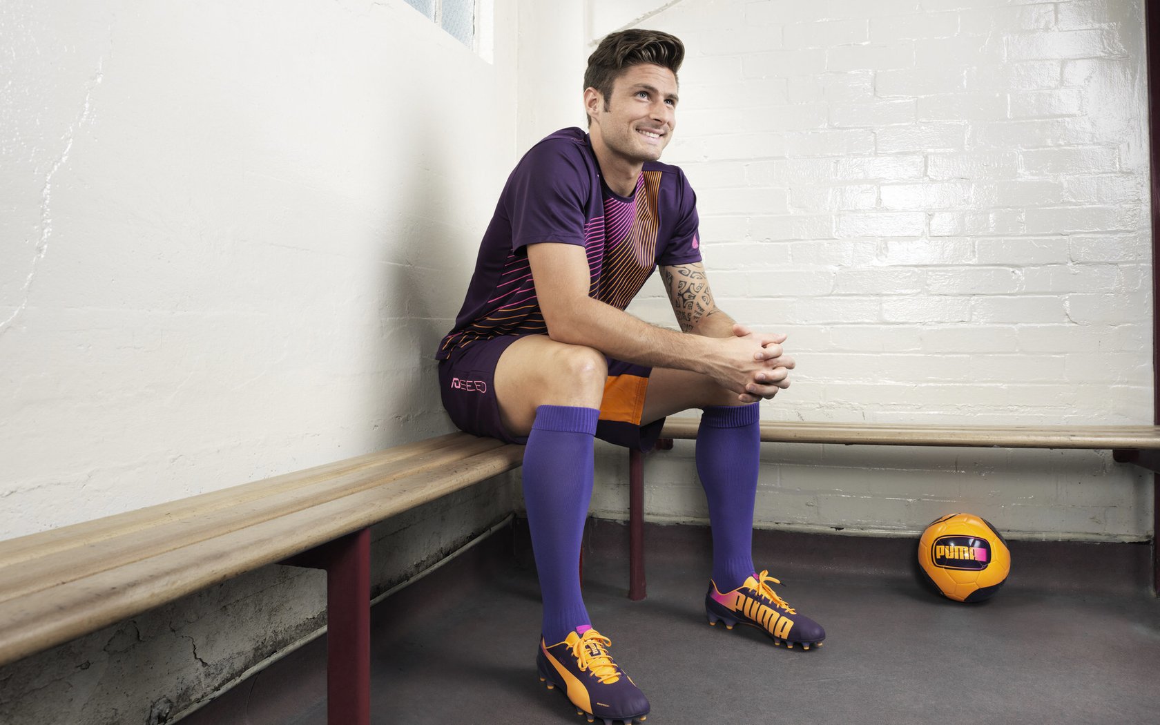 梁靖崑独得两分惊艳四座，英格兰男团3-2险胜韩国晋级四强